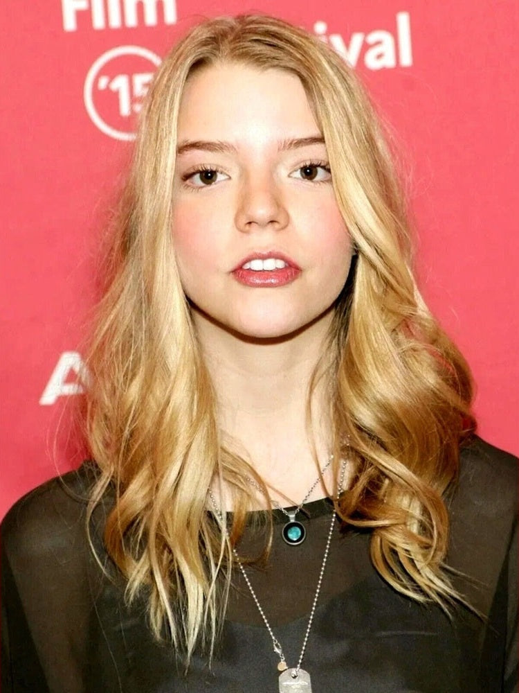 Anya Taylor-Joy 8.5 x 11 Candid Photograph Art Print Photo Picture Collectibles:Photographic Images:Photographs Style Your Walls